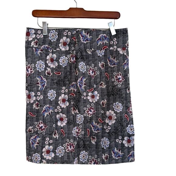 MARGARET M Christiana Pencil Knee Length Skirt Grey Floral Size Medium‎ - Picture 5 of 13